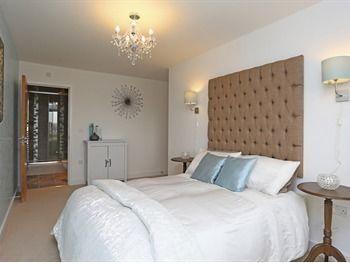 Exclusive Riverview Londra